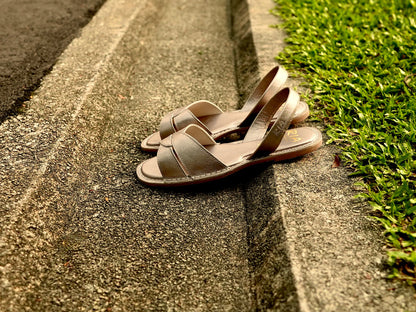 WOMENS ABARCAS MYKONOS METALGRAIN ONIX